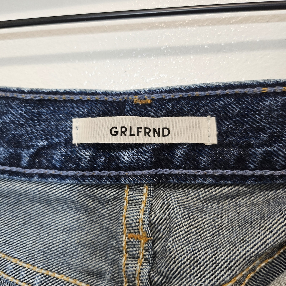 GRLFRND  TATUM Dark Blue Cropped Jeans Size 27. - Picture 12 of 15